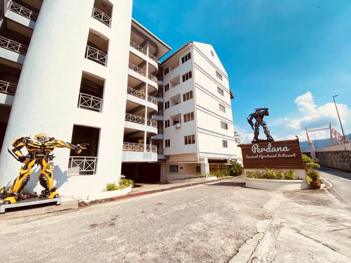 Perdana Serviced Apartment & Resorts Padang Mat Sirat Экстерьер фото