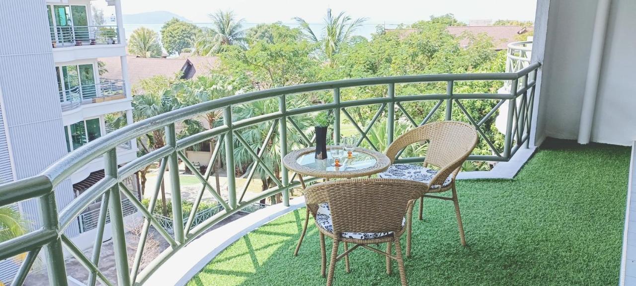 Perdana Serviced Apartment & Resorts Padang Mat Sirat Экстерьер фото